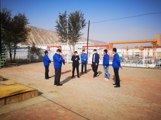 è­¦éé¿é¸£ é©°èä¸æ¯ å¿µå¥½å®å¨çäº§âç´§ç®åâ